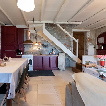 Дом отдыха Luxury Stonehouse Verga *