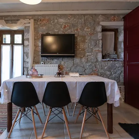 Дом отдыха Luxury Stonehouse Verga