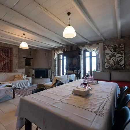 Luxury Stonehouse Verga Дом отдыха